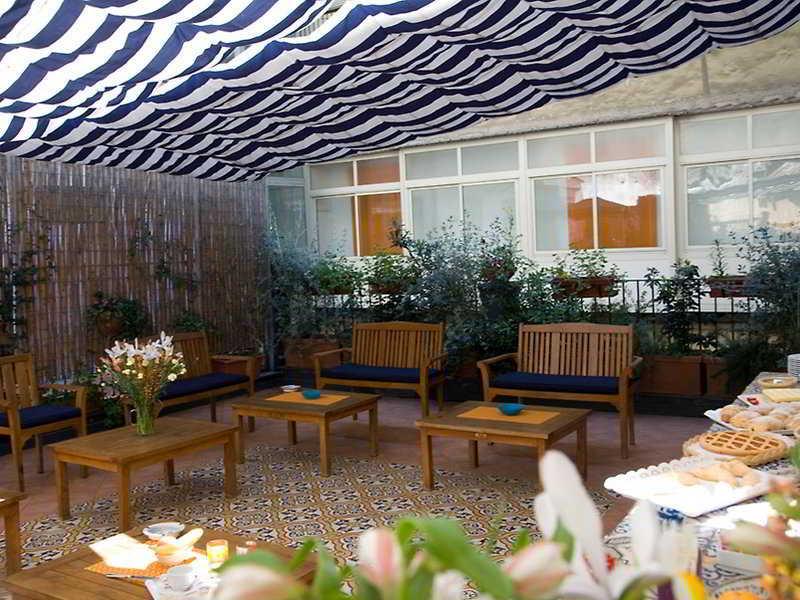 Correra 241 Lifestyle Hotel Неаполь Экстерьер фото